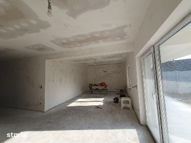De vânzare - 1/2 Duplex în Becicherecu Mic- 738