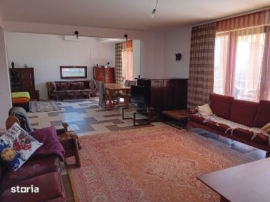 Inchiriez apartament la casa în zona Odobesti-Viile Nadasel