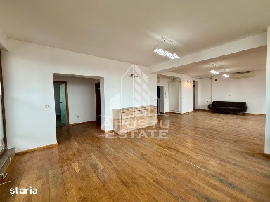 Penthouse 143 mp + terasa 125 mp, Zona Complexul Studentesc