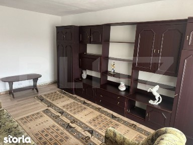Apartament 3 camere decomandat, 68 mp - spatios si bine compartiment
