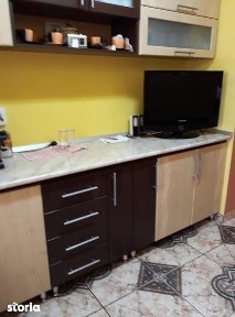Vand sau schimb apartament