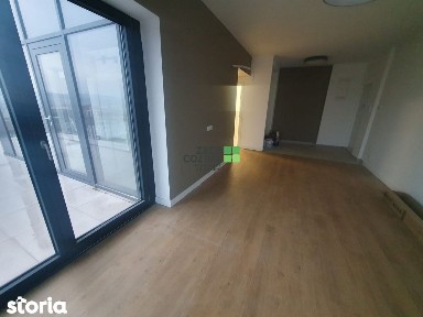 Silk, de inchiriat 3 camere, decomandat, 2 bai, 1 balcon, 1 terasa