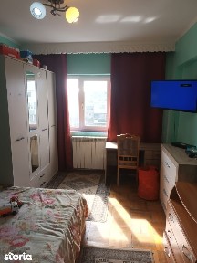Apartament 3 camere Zona Petre Liciu - etaj 3 - 77 mp