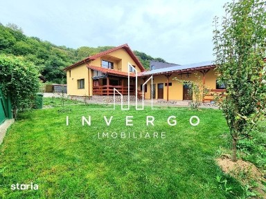 Casa, 5 camere, de vanzare, in Floresti