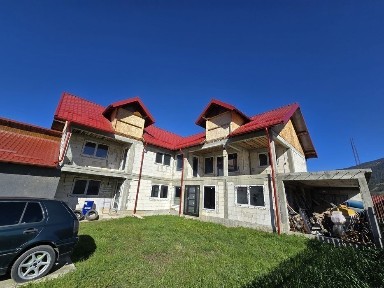 Casa de vanzare /pensiune/azi/gradinita