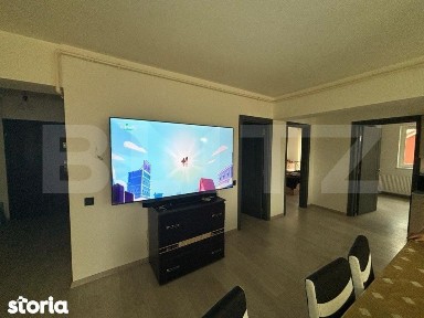 Apartament 3 camere, etaj 2, Zona Calea Moldovei