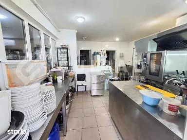 Spațiu comercial 130 mp cu terasă 200 mp-ideal restaurant-Buna Ziua