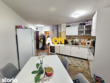 Apartament 2 camere, mobilat, utilat, et.3, Cetate, zona Stadion - OMV