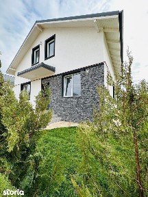 Casă Individuală de Vânzare 4 Camere | Berceni Ilfov | Acces Asfaltat