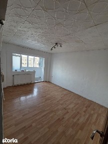De vânzare apartament 2 camere Decomandat Cartier Obor