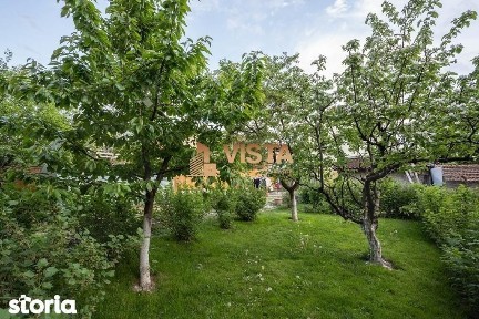 Casa individuala P+M, 5 dormitoare, 3 bai, 556 mp teren, Cernatu, Sac
