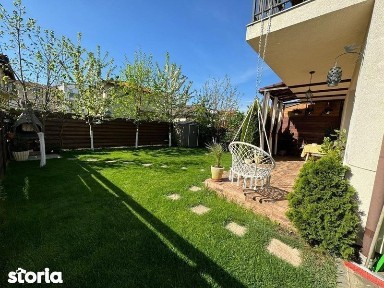 Vand casa tip duplex