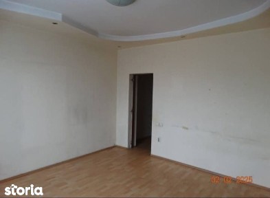Pf vând ap la casa în Bușteni!