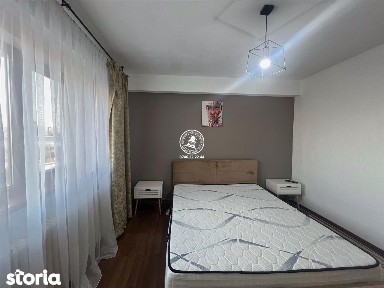 Apartament de vanzare cu 3 camere in Nicolina
