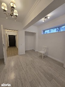 De Vânzare Apartament 2 Camere in zona Eminescu-mosillor sec.2