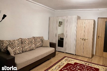 Garsonieră cu balcon, centrală proprie - Astra