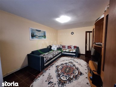 Apartament 3 camere decomandate zona Mioritei