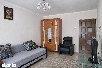 Apartament 2 camere decomandat zona Valea Aurie
