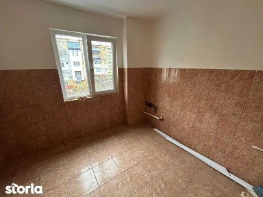 Imobiliare / Apartament de vanzare 2 camere Orsova, Mehedinti