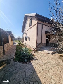 Casa-vila si teren in Nanov