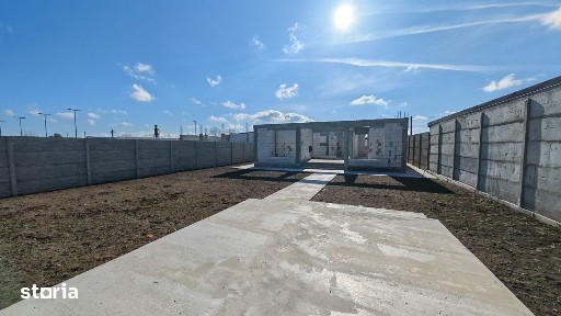 Casa noua cu 4 camere si teren de 400 mp - La cheie - Cumpana