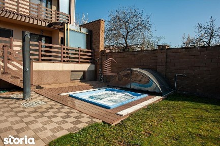 Vila D+P+E cu jaccuzi exterior in Iosia