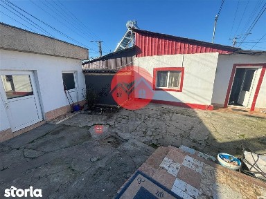 Casa 3 camere Tulcea, central, langa Hotel Delta, teren 221 mp