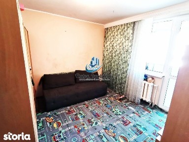 Apartament 2 camere, etaj 4, zona Petrodava