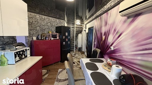 Apartament 3 camere - Mansarda - Scara interioara - Spatiu versa