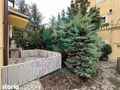 Apartament cochet cu gradină proprie - ultracentral, Piața Unirii