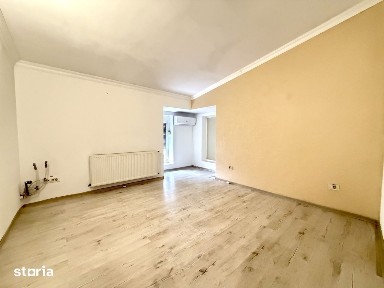 Spatiu comercial de vanzare, 81 mp utili, locatie buna - Dumbravita