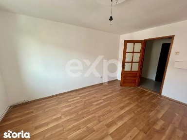 Apartament 2 camere - 40 mp - Bartolomeu, Brasov - 65.000 EUR