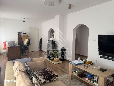 Casa individuala de vanzare in exlusivitate in Ghiroda