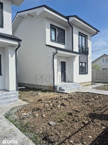 DUPLEX INDIVIDUAL - Despartit prin camera Tehnica - bucatarie inchi