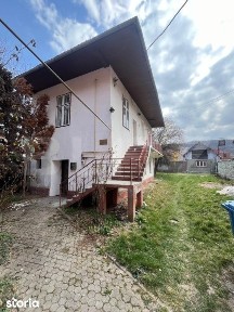 Casa Monument Istoric, Ultracentral Bistrita, 225 mp curte, 2 intrari