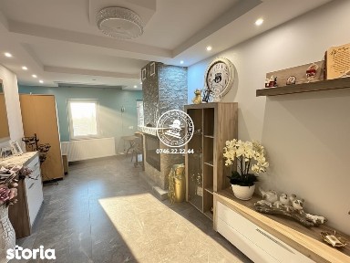 Casa de vanzare, la 2 km de Primaria Tomesti