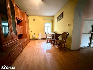 Casa Individuala de vanzare situata in localitatea Utvin
