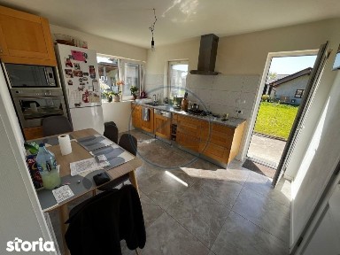 Casa individuala de vanzare in Beclean - eleganta, confort si natur