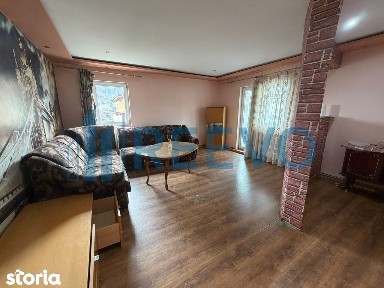 Apartament 3 camere decomandat, Târgu Ocna