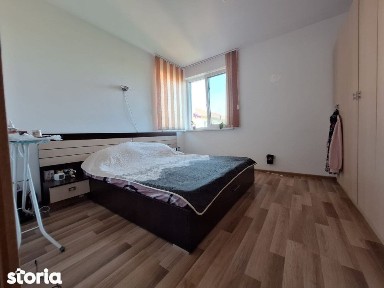 Apartament 3 camere, open-space, etaj 3, mobilat si utilat - Girocului
