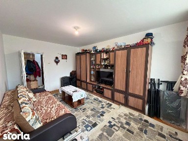 Apartament 2 camere 46 M² + balcon 10 M² cu priveliste Simeria