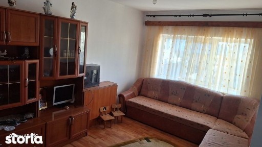 Apartament cu 3 camere
