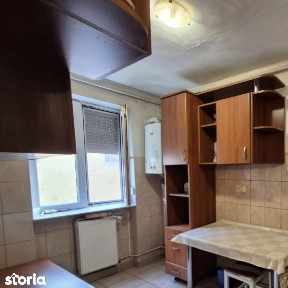 Apartament Zona Praporgescu Malul Muresului etaj 1, decomandat