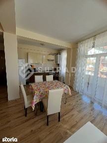 Apartament cu 4 camere, 2 bai, terasa, parcare in Zorilor-UMF