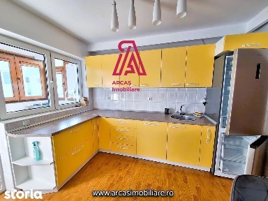 Apartament de inchiriat, 3 camere, 70mp, str.Tilisca, V.Aurie!