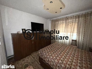 Apartament 3 Camere Decomandat Lapus, et 2/7
