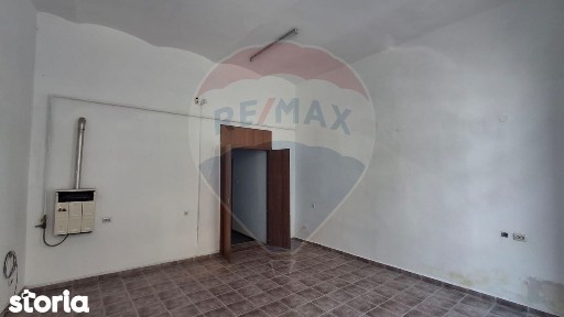 Spațiu comercial de închiriat central pentru afaceri mici, Mărășești 7