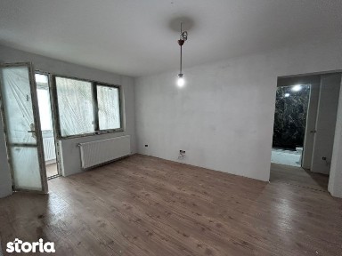 Apartament 3 camere zona Independentei, Renovat in proportie de 90%