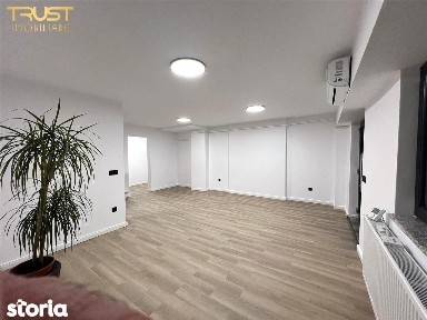 Spatiu comercial, birouCabinet | 3 camere | 74 MP | Parcare
