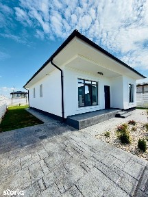 Casă Berceni Ilfov - 4 Camere - Teren 400 mp - Gata de Mutat